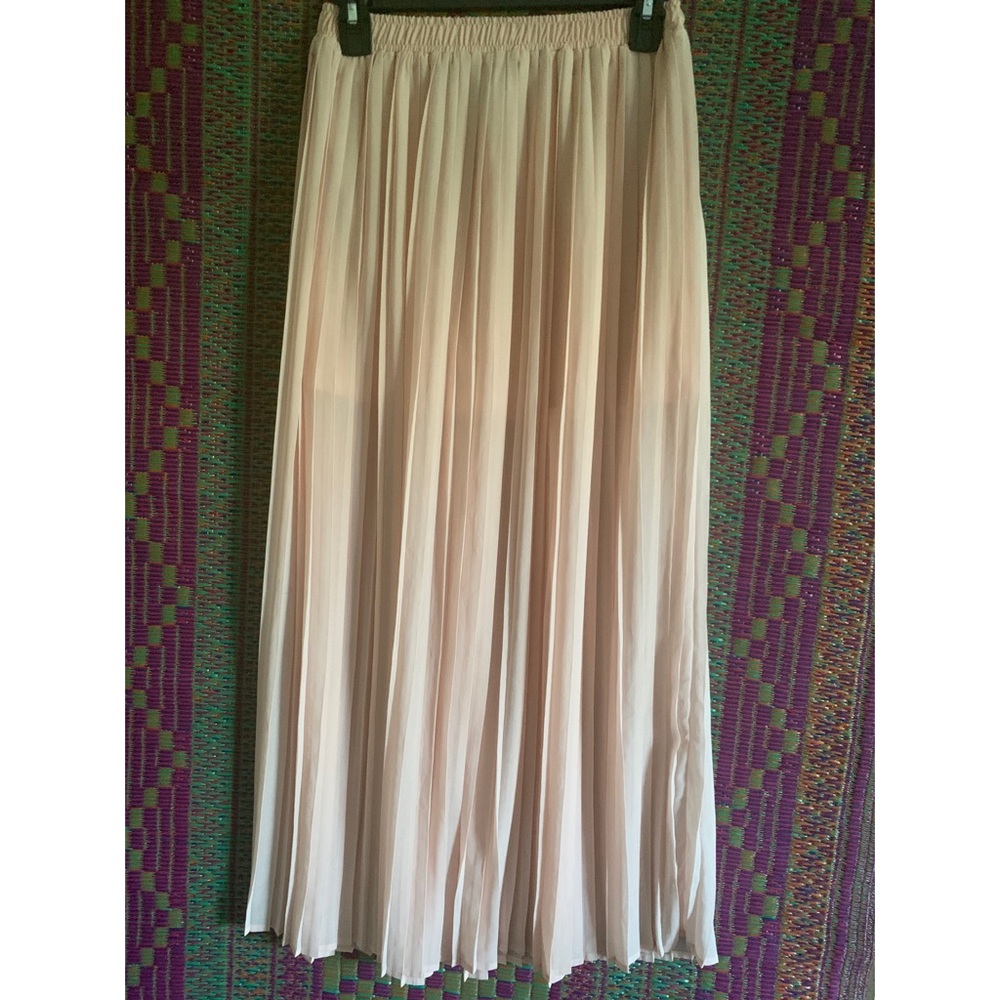 Pleated Shear long skirt